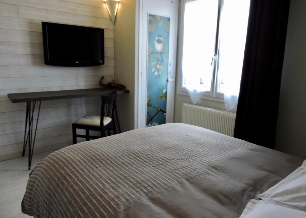 Greenfield Chambres D'Hotes นูฟ์ชาเทล-อาร์เดอโลต์ ภายนอก รูปภาพ